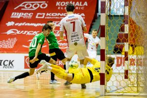 Skrót meczu GI Malepszy Futsal Leszno – AZS UW Darkomp Wilanów 03.04.2021